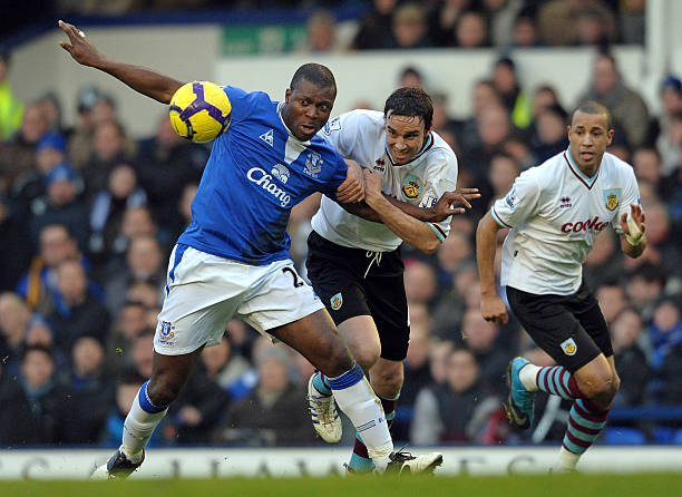 当时他在与 当时他在与